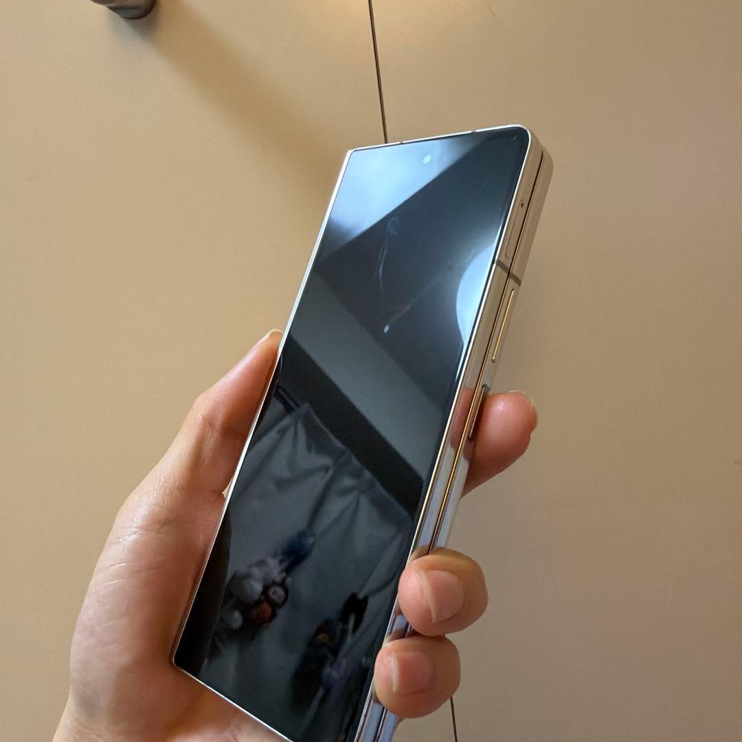 良品 Android Galaxy Z Fold 5｜512gb｜SIMフリー