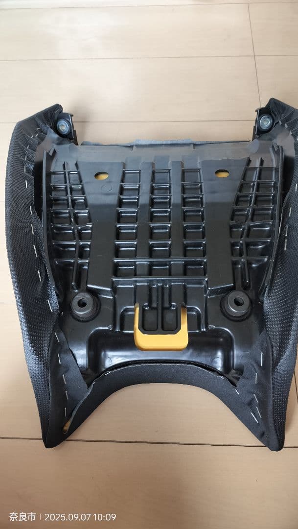 NC750X RC90 ローダウンシート 美品