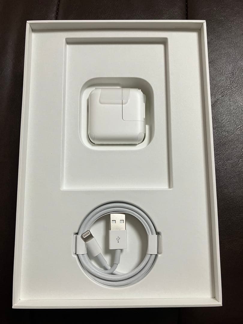 【mn2cs】iPad mini 5 シルバー64GB セルラー