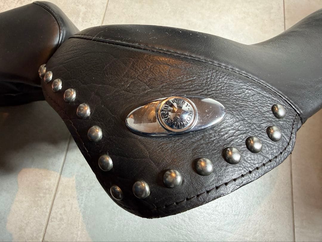 HARLEY-DAVIDSON FLSTC 純正シート