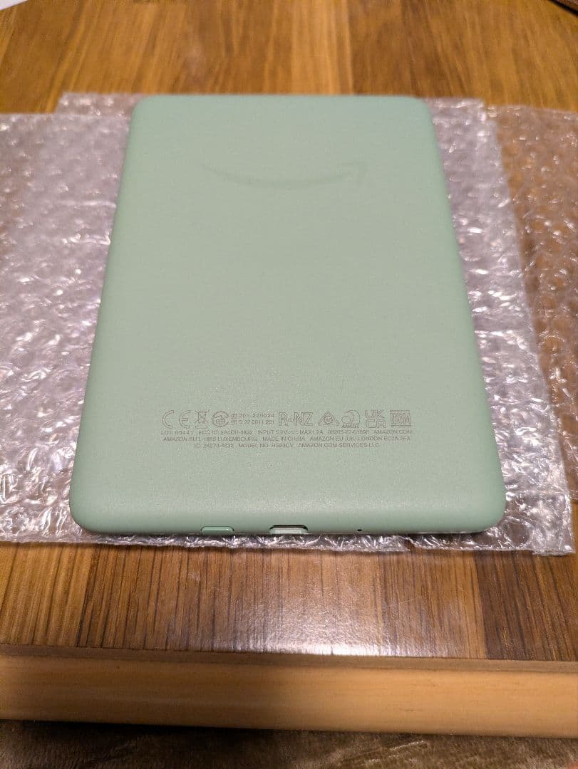 Kindle(第11世代) 2024年/6インチ/16GB/抹茶/純正カバー