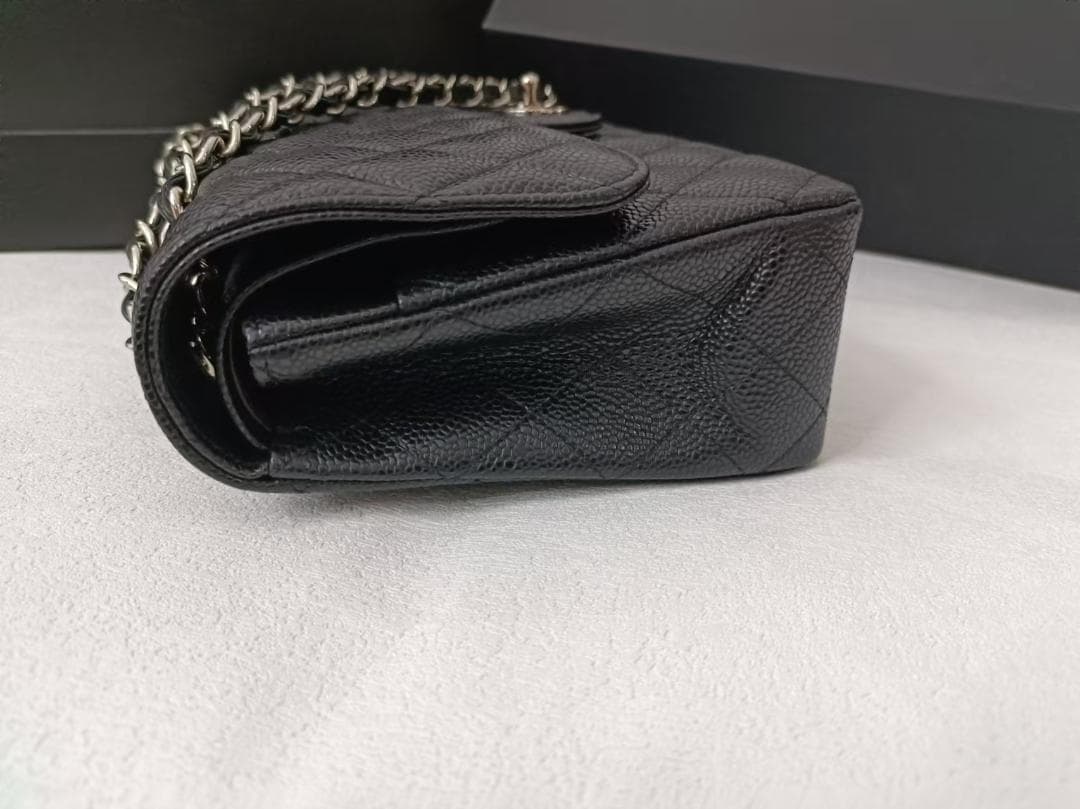 CHANEL シャネル キャビアスキン 25 ショルダーバッグ