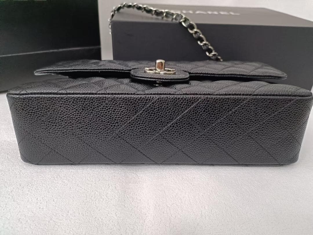 CHANEL シャネル キャビアスキン 25 ショルダーバッグ