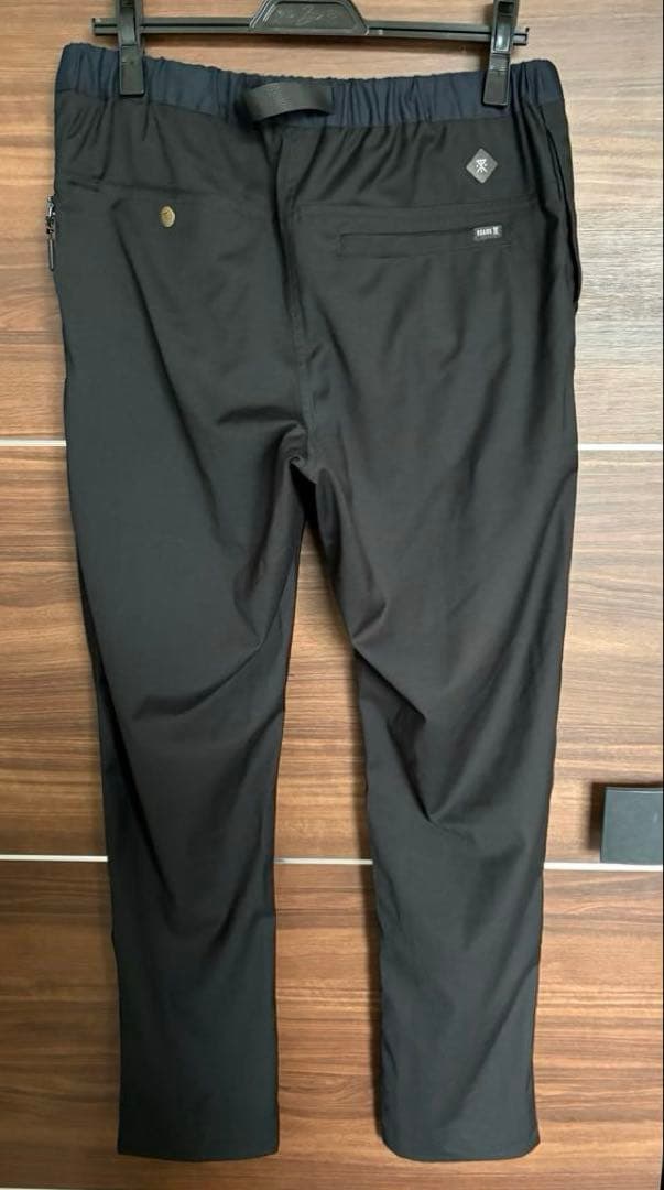完売品 ROARK ロアーク トラベルパンツ ブラック Lサイズ RPJ1000