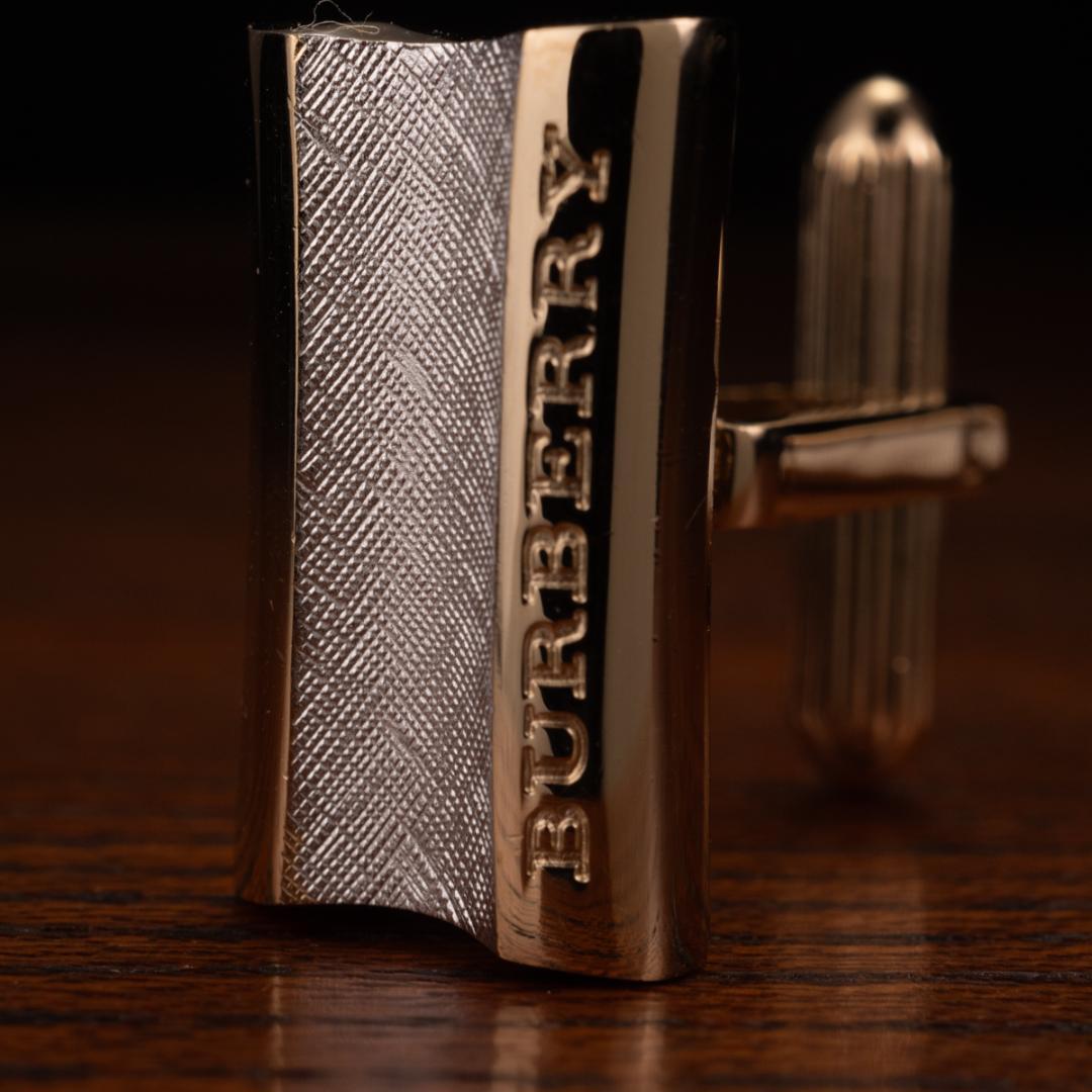 【英国王室御用達】 バーバリー カフリンクス Burberry