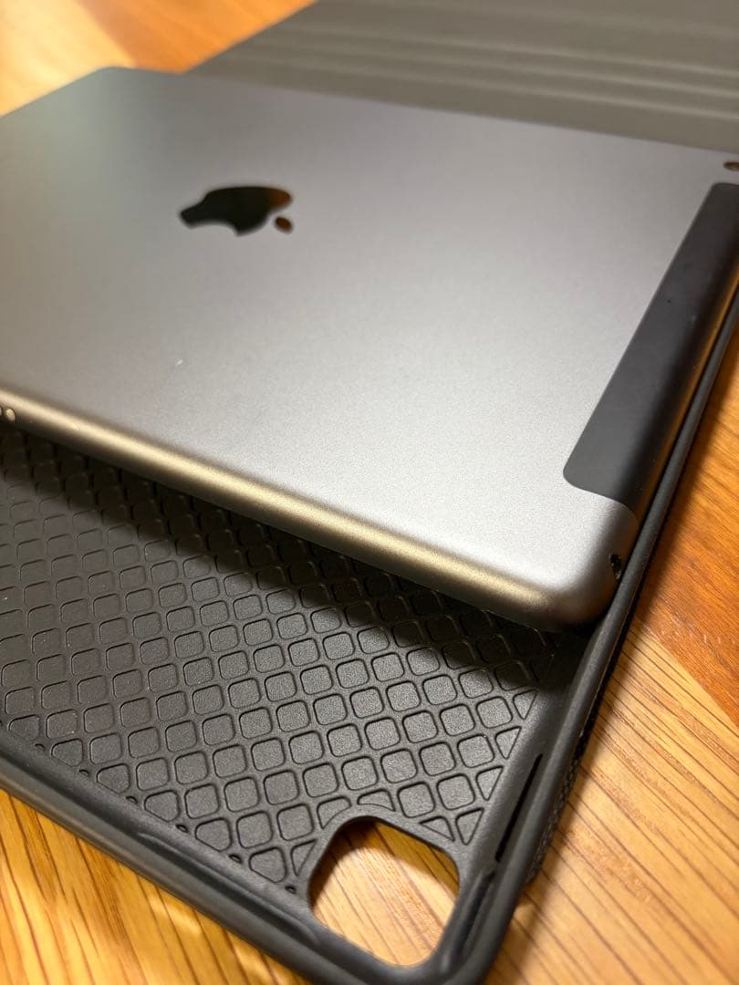 iPad 第8世代 Wi-Fiモデル