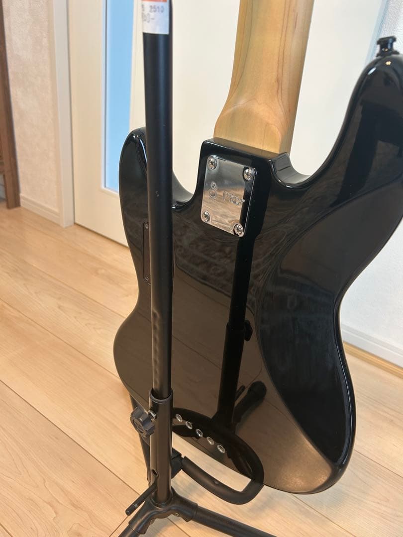 ベース Sire V7 5st Alder Black 2nd Generation