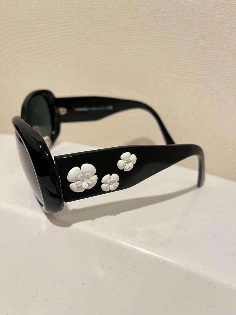 【石原タイコ】CHANEL シャネル ブラックサングラス