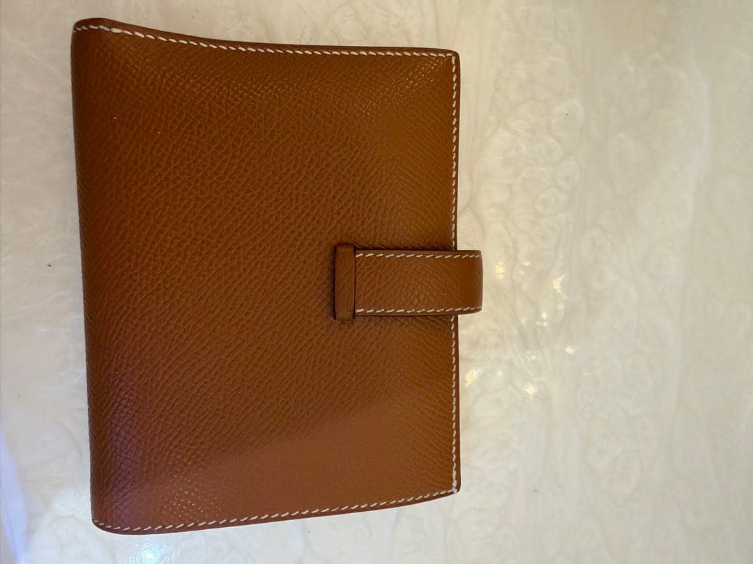 コ*ツ様 エルメス HERMES ベアンコンパクト