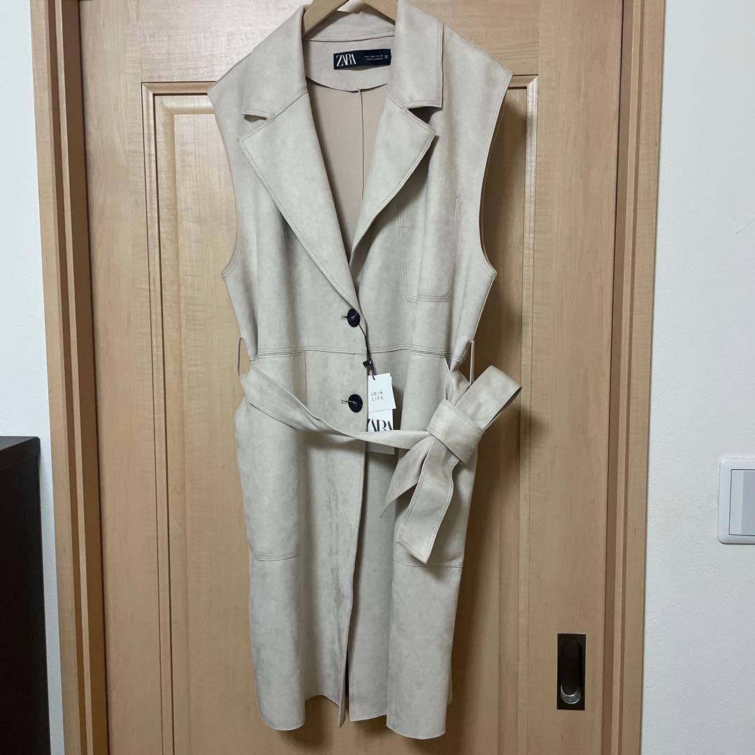 ☆ここあ⭐︎2点おまとめ　新品　ZARA トレンチコート　ロングベスト