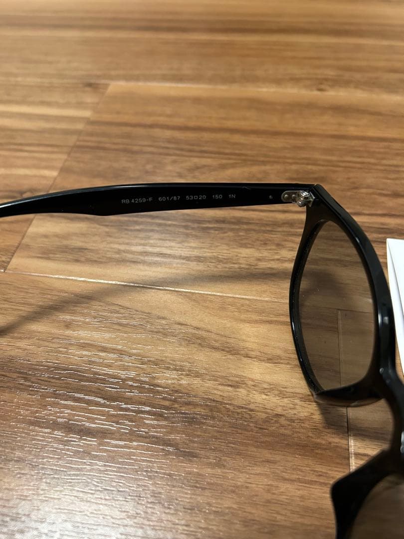 Ray Ban 0RB4259F サングラス　レイバン
