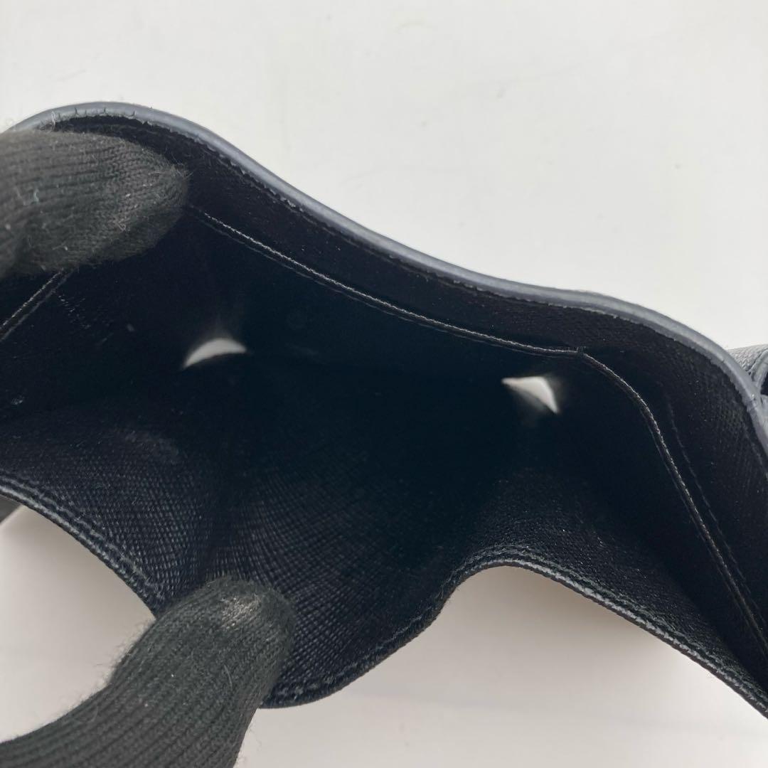 【美品】プラダ 三つ折り財布 サフィアーノ メタルロゴ 小銭入れ付／