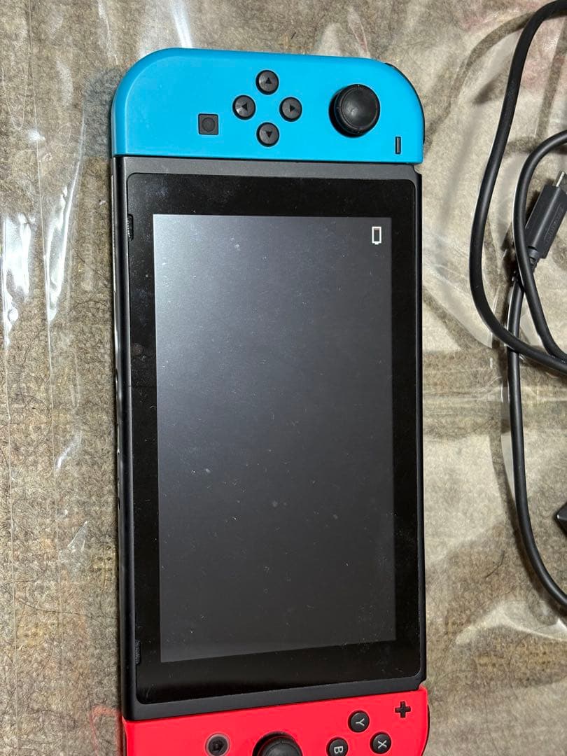 Nintendo Switch 本体 青/赤 充電器付き 【ジャンク品】
