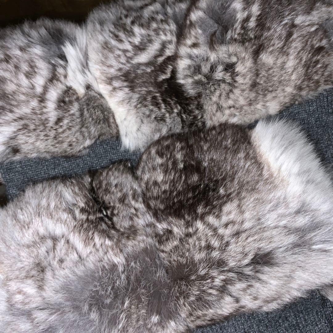 FOXEY ファー付きグレーマフラー