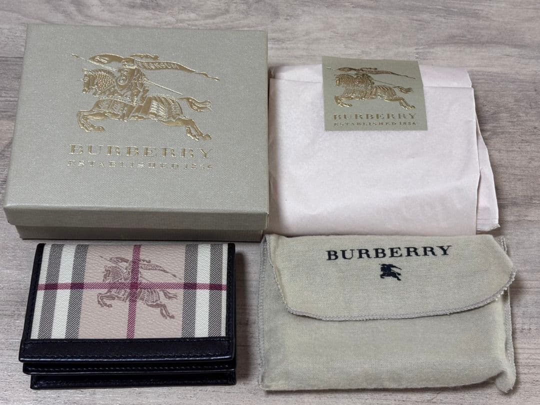 【新品】BURBERRY チェック柄 レザー名刺入れ