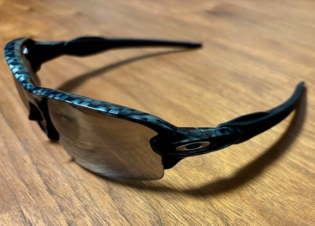 【美品】OAKLEYオークリーサングラス FLAK2.0 ○○9271-06