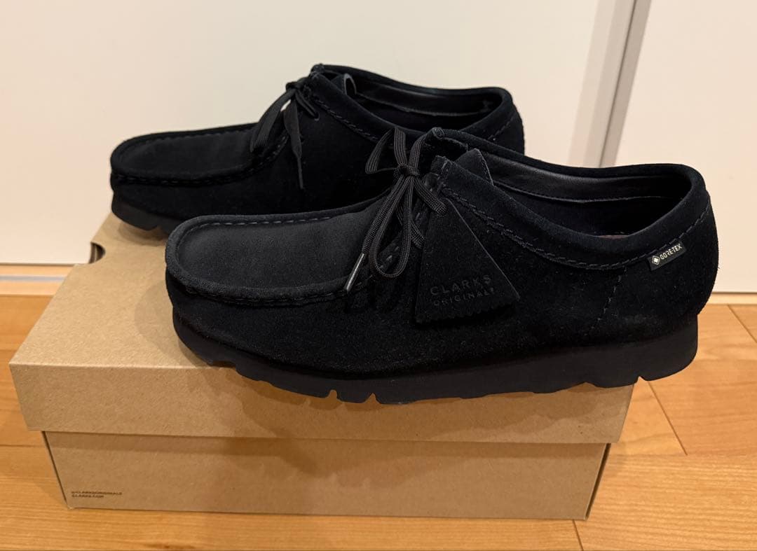 ま*う様 クラークス ワラビー GORE-TEX UK8.5
