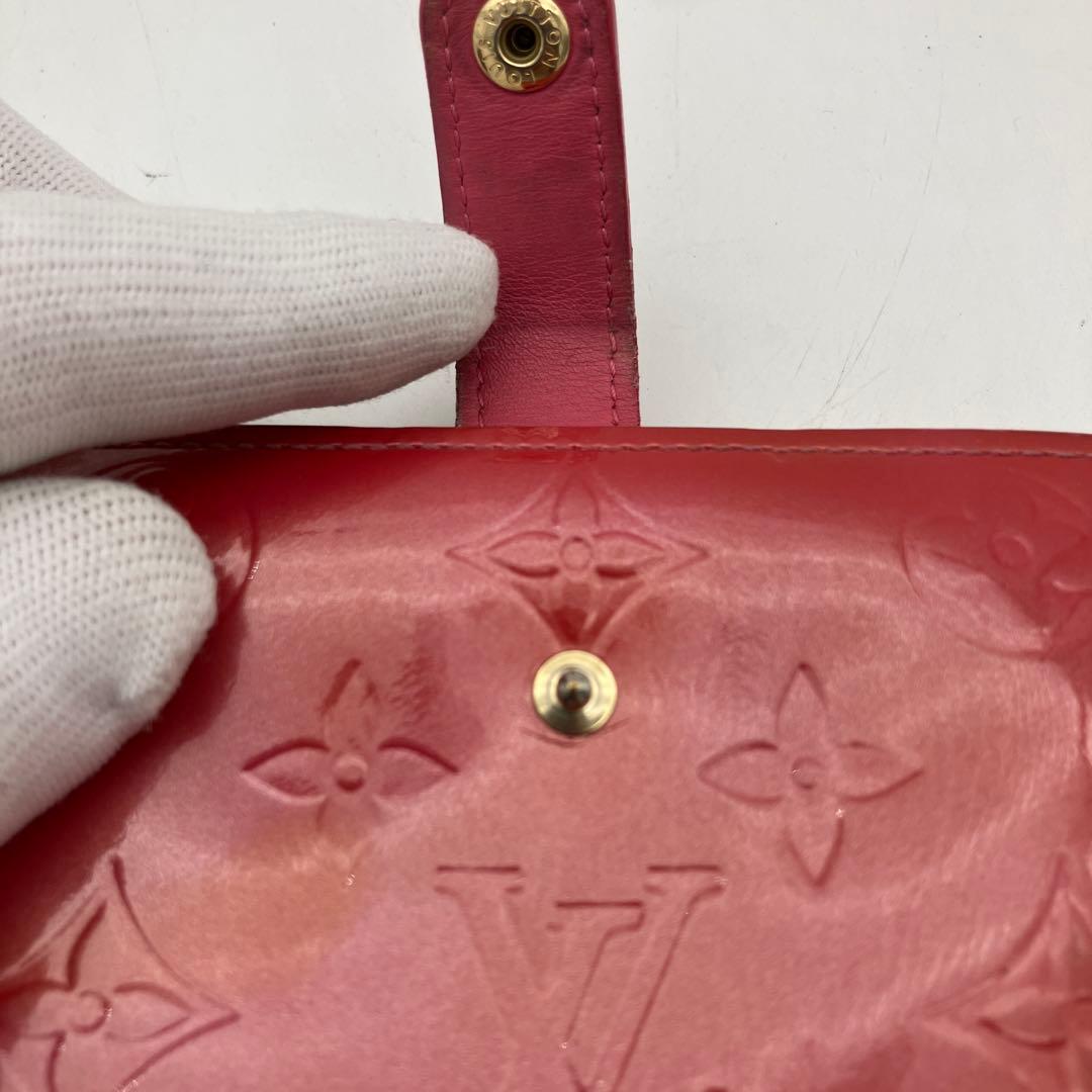 LOUIS VUITTON ヴェルニ ポルトフォイユ・ヴィエノワ 二つ折り財布