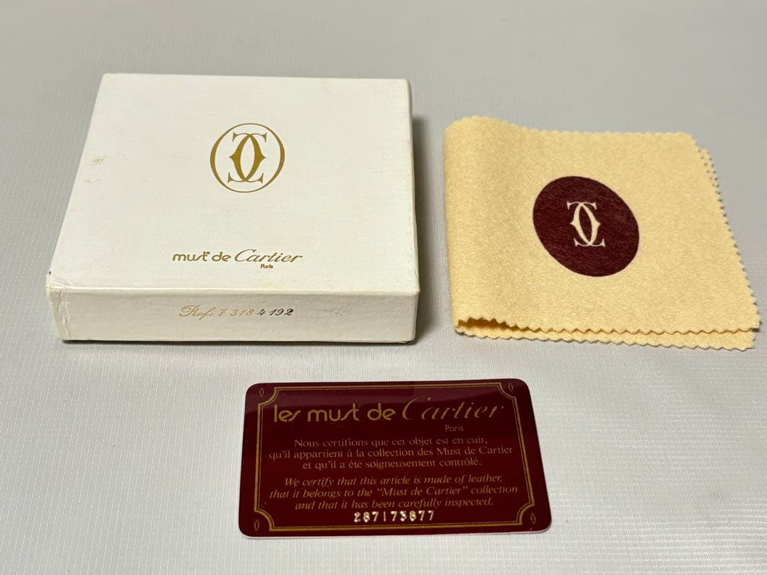 未使用 Cartier カルティエ マスト 二つ折り財布 札入れ ボルドー
