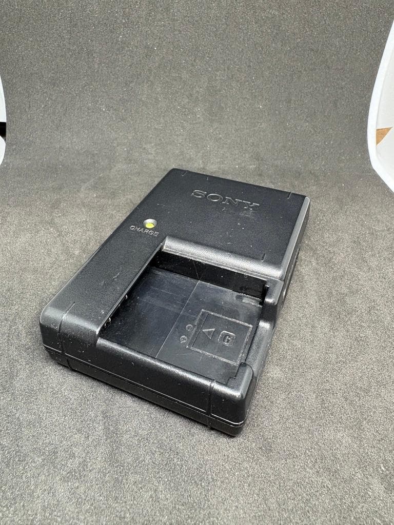 デジタルカメラ Sony Cyber-shot DSC-W200