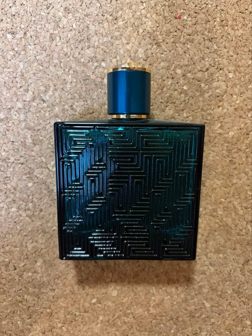 VERSACE EROS 男性用香水