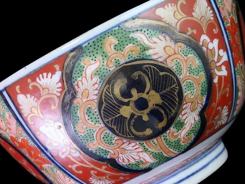 大聖寺伊万里　金襴手　唐子に桜花　金唐草に花の図　蓋茶碗D074AS-fbvq
