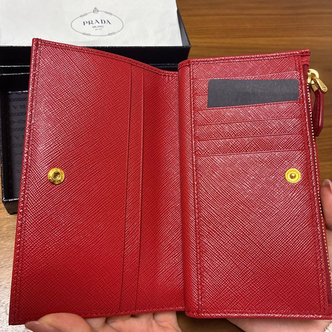 PRADA サフィアーノレザー 二つ折り財布 レッド