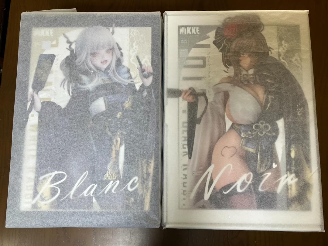 【新品未開封】勝利の女神：NIKKE ノワール＆ブラン　フィギュア2体セット