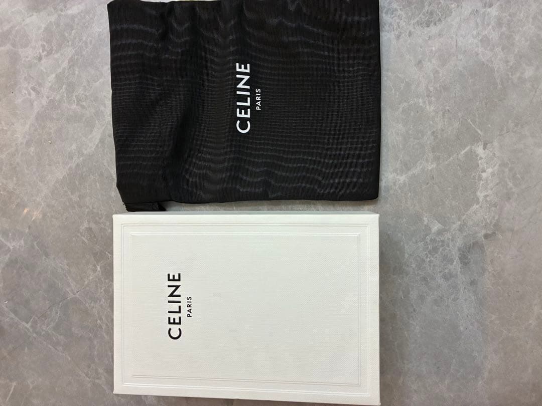 CELINE ブラックレザー トリオンフ三つ折り財布