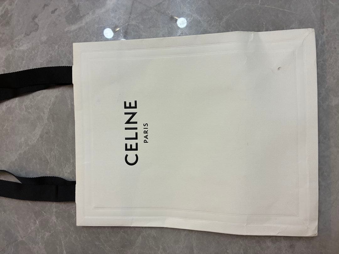 CELINE ブラックレザー トリオンフ三つ折り財布