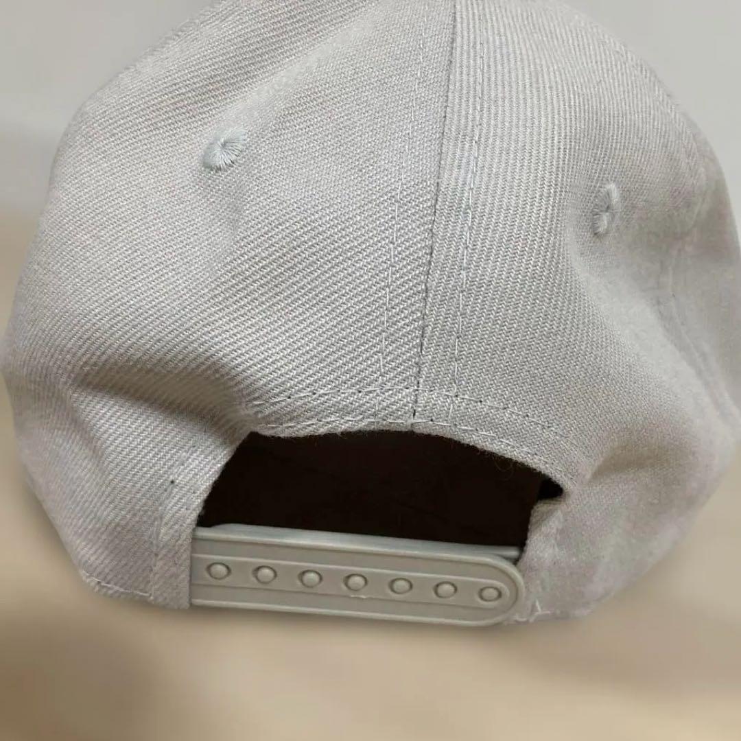 【激レアコラボ】NEW ERA　トムとジェリー　ベージュ色　未使用品　キャップ