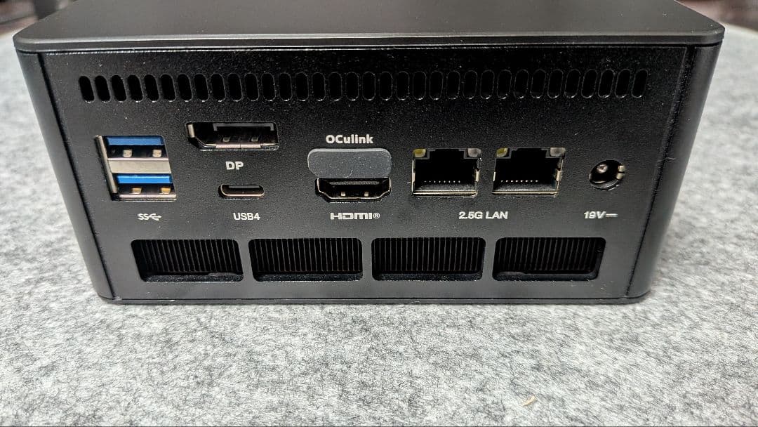 Minisforum UM890 Pro (メモリ64GB SSD 1TB)