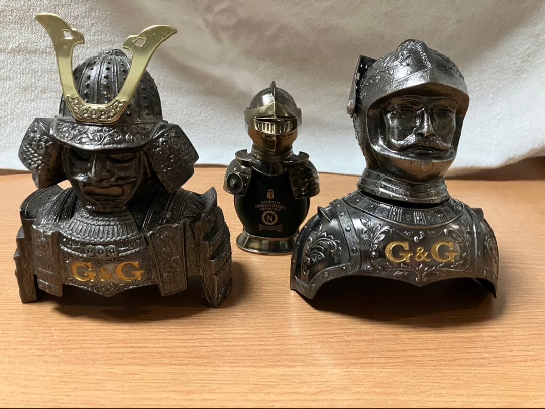 ニッカ　ウイスキー　ボトルカバー　兜＆騎士、ナポレオン（ミニ）