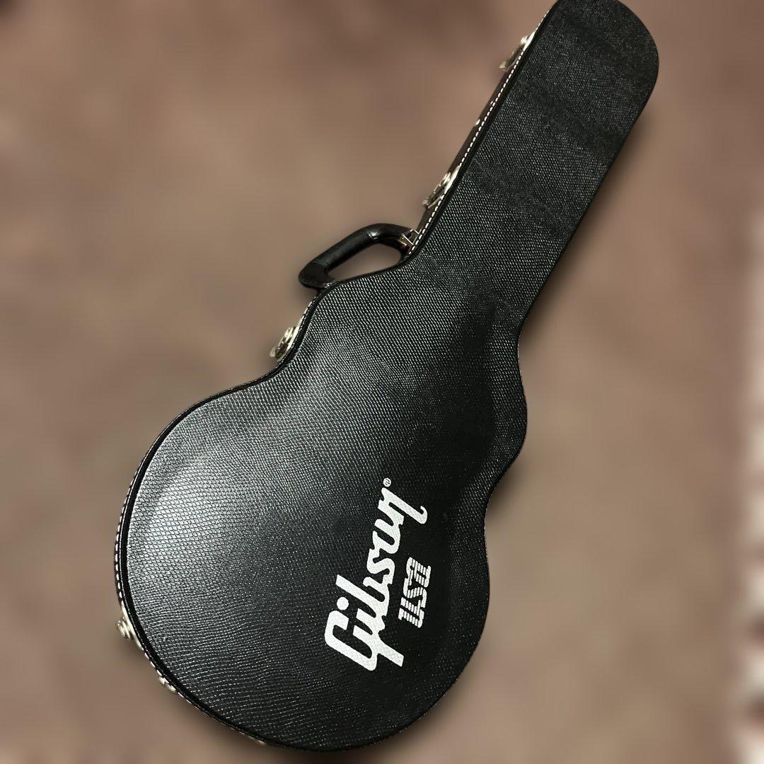 Gibson USA レスポール用ハードケース　カナダ製　中古良好