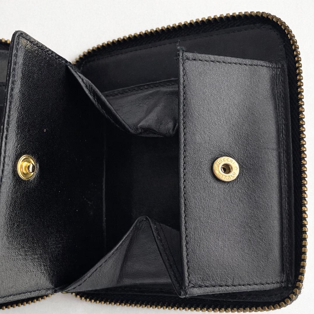 COMME des GARCONS 型押しレザー二つ折り財布 黒