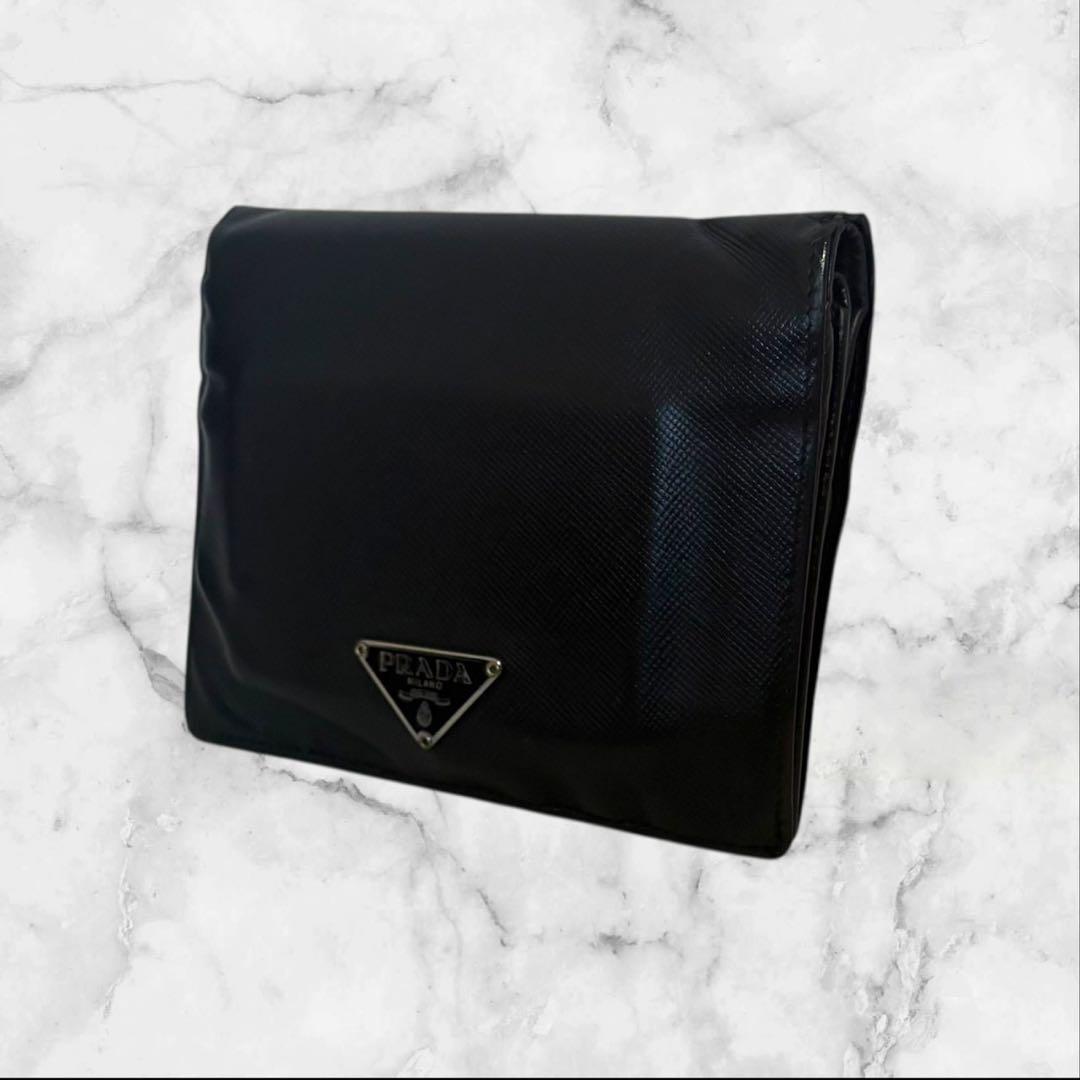 PRADA プラダ 二つ折り財布 サフィアーノ ブラック 三角ロゴ