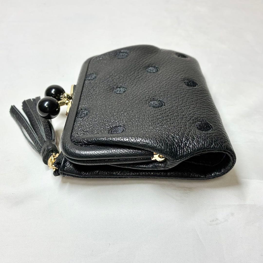 【新品】　ペルケ　がま口　アクリル玉　二つ折りウォレット　財布　レディース　人気