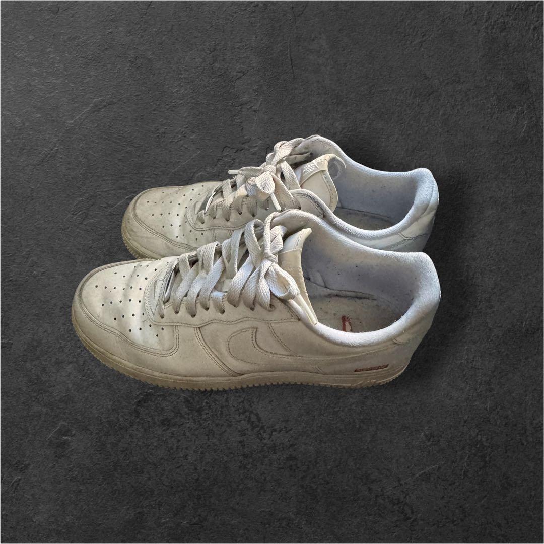 シュプフォース Nike Air Force 1 Supreme ホワイト
