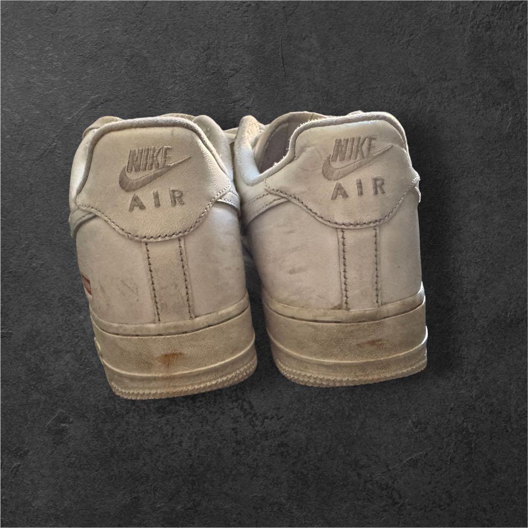 シュプフォース Nike Air Force 1 Supreme ホワイト