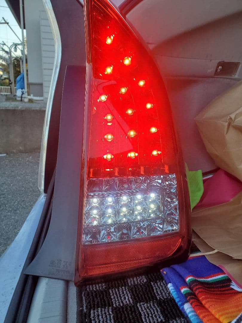 VALENTI ヴァレンティ プリウス30 前期 後期 LED テールランプ