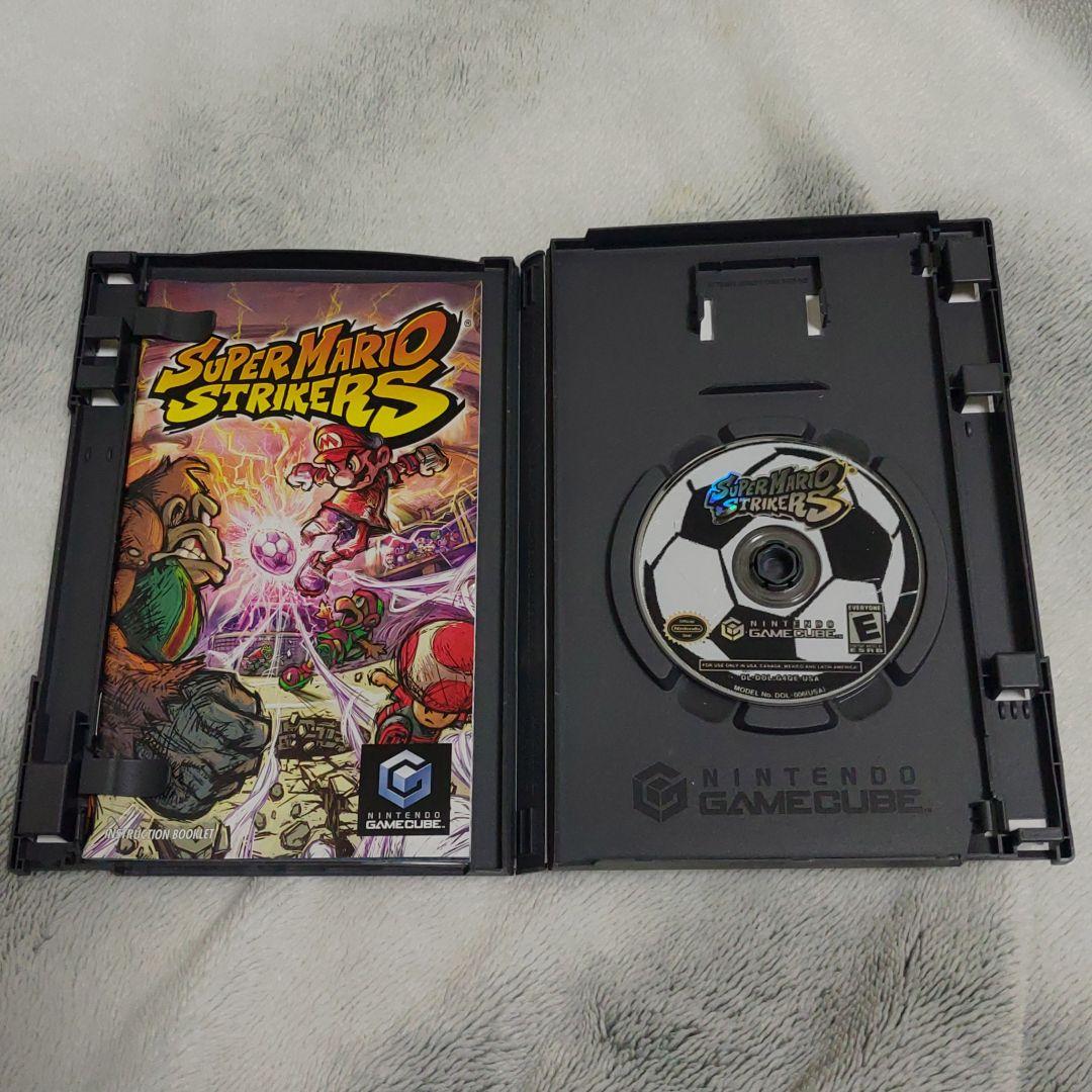 北米版　GCソフト　スーパーマリオストライカーズ