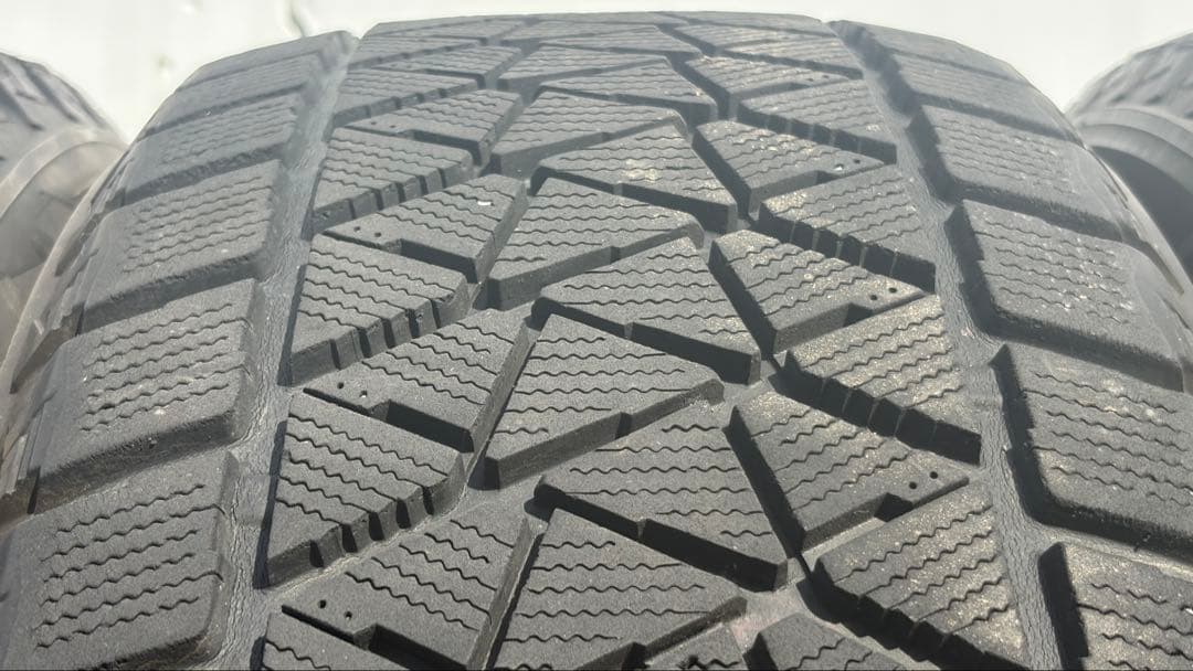 ブリヂストン 265/55R19 バリ山！『110503』スタッドレス　プラド