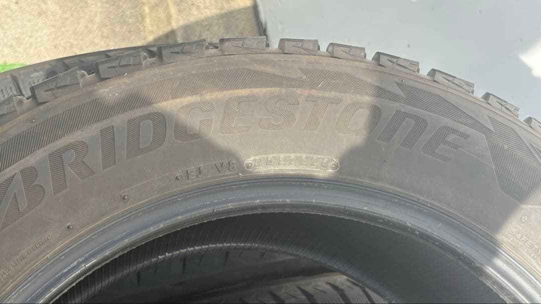 ブリヂストン 265/55R19 バリ山！『110503』スタッドレス　プラド
