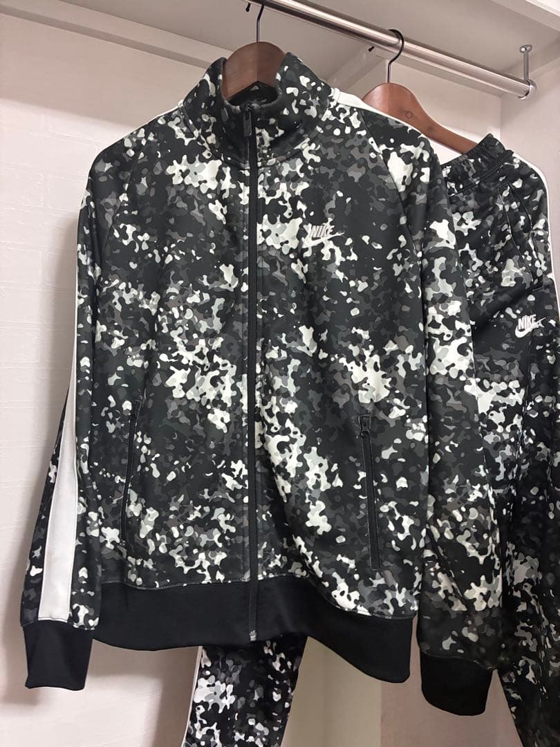 NIKE セットアップ ジャージ 総柄 迷彩 カモフラージュ トラックジャケット