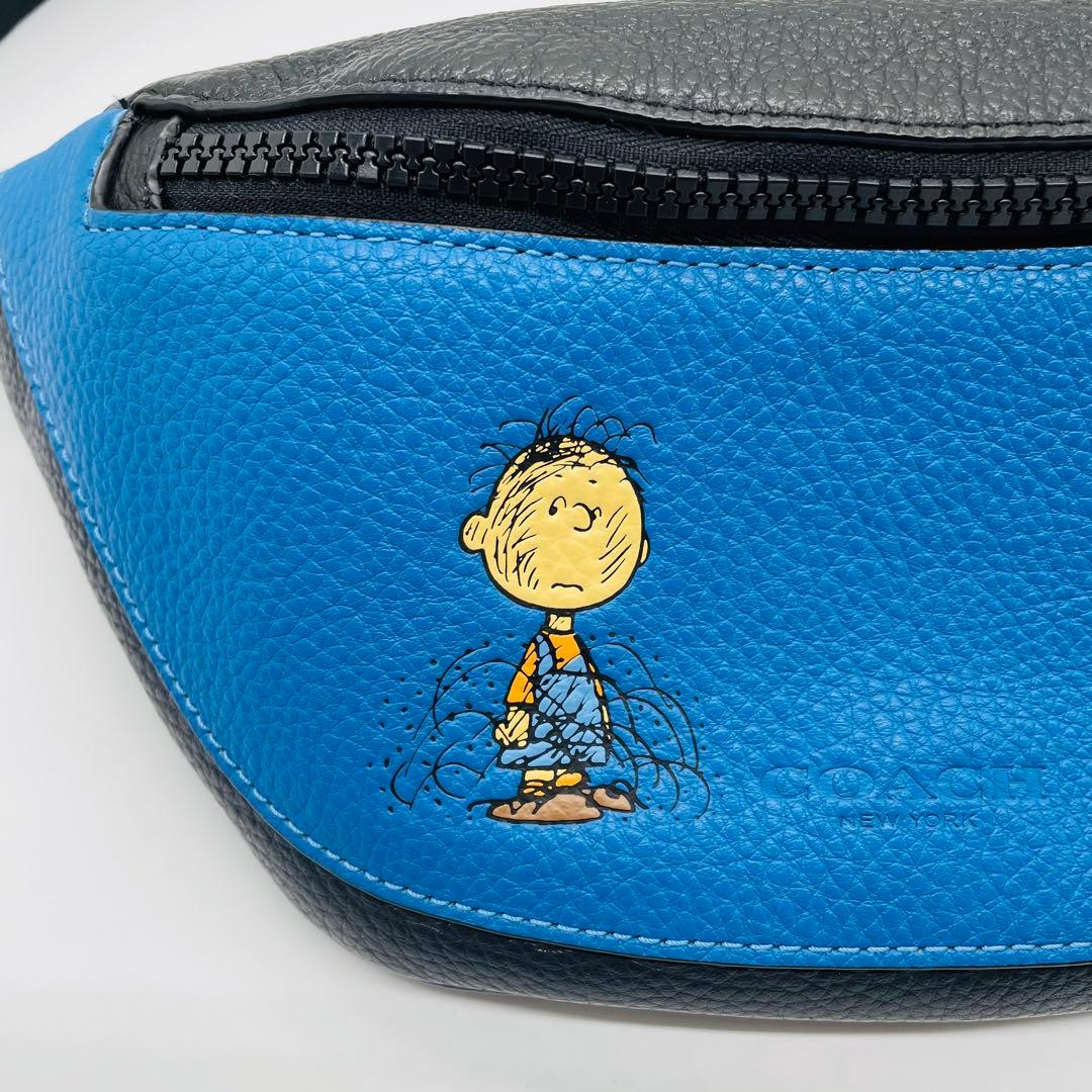 コーチ　PEANUTS コラボ　 ショルダーバッグ　ボディバッグ　ブルー　良品