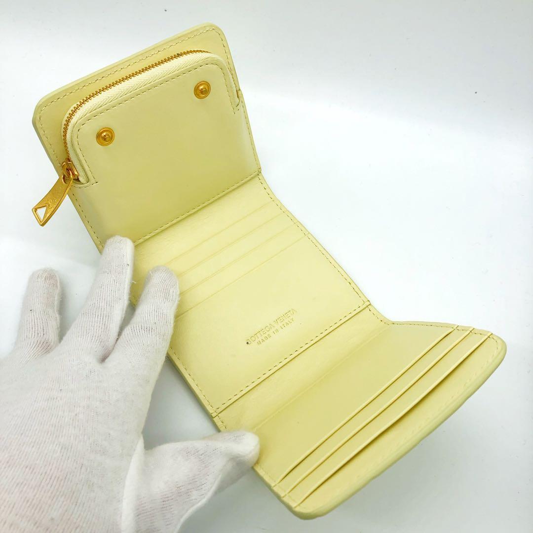専用✨ボッテガヴェネタ イントレチャート　レザー　三つ折り財布
