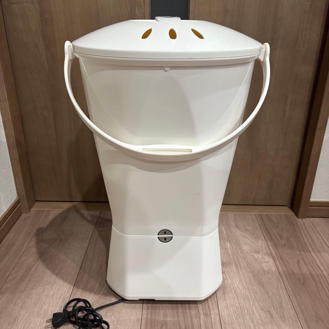 美品✨　シービージャパン バケツウォッシャー バケツ型洗濯機 TYO-01