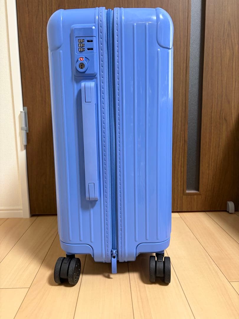 ◆値下げ RIMOWA ESSENTIAL キャビン シーブルー リモワ 36L