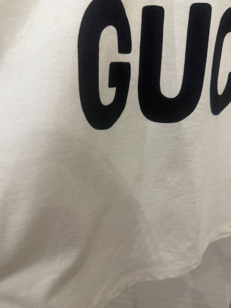 GUCCI グッチ　レディース　半袖　Tシャツ　白　苺　Lサイズ