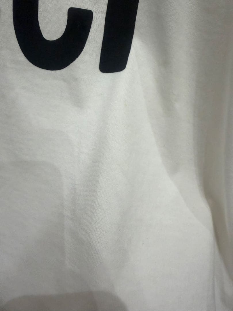 GUCCI グッチ　レディース　半袖　Tシャツ　白　苺　Lサイズ